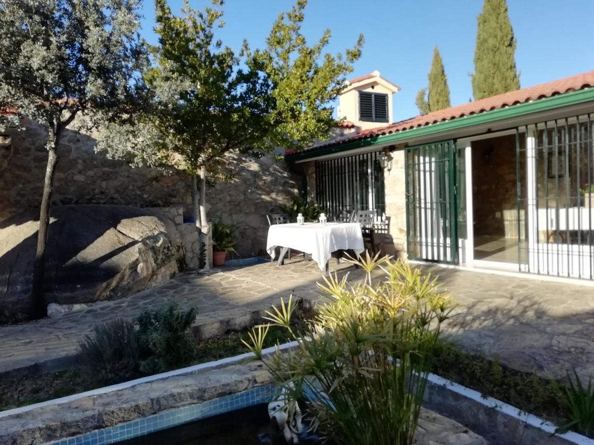 Lidenex Villa Guijo de Granadilla Екстериор снимка