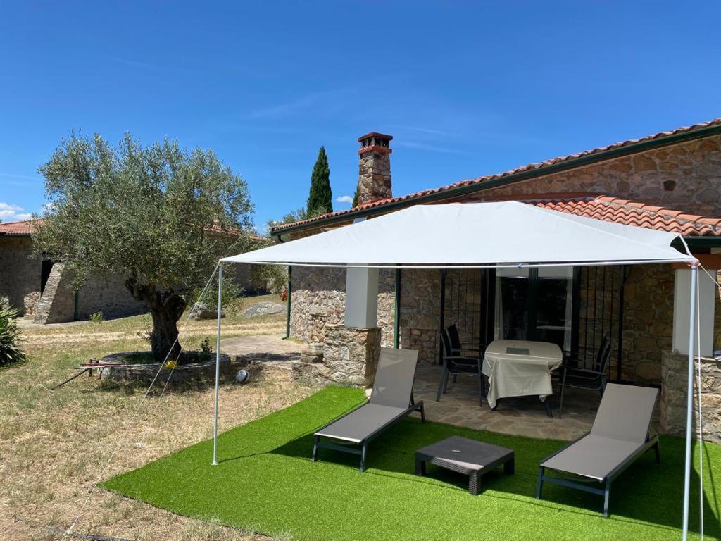 Lidenex Villa Guijo de Granadilla Екстериор снимка