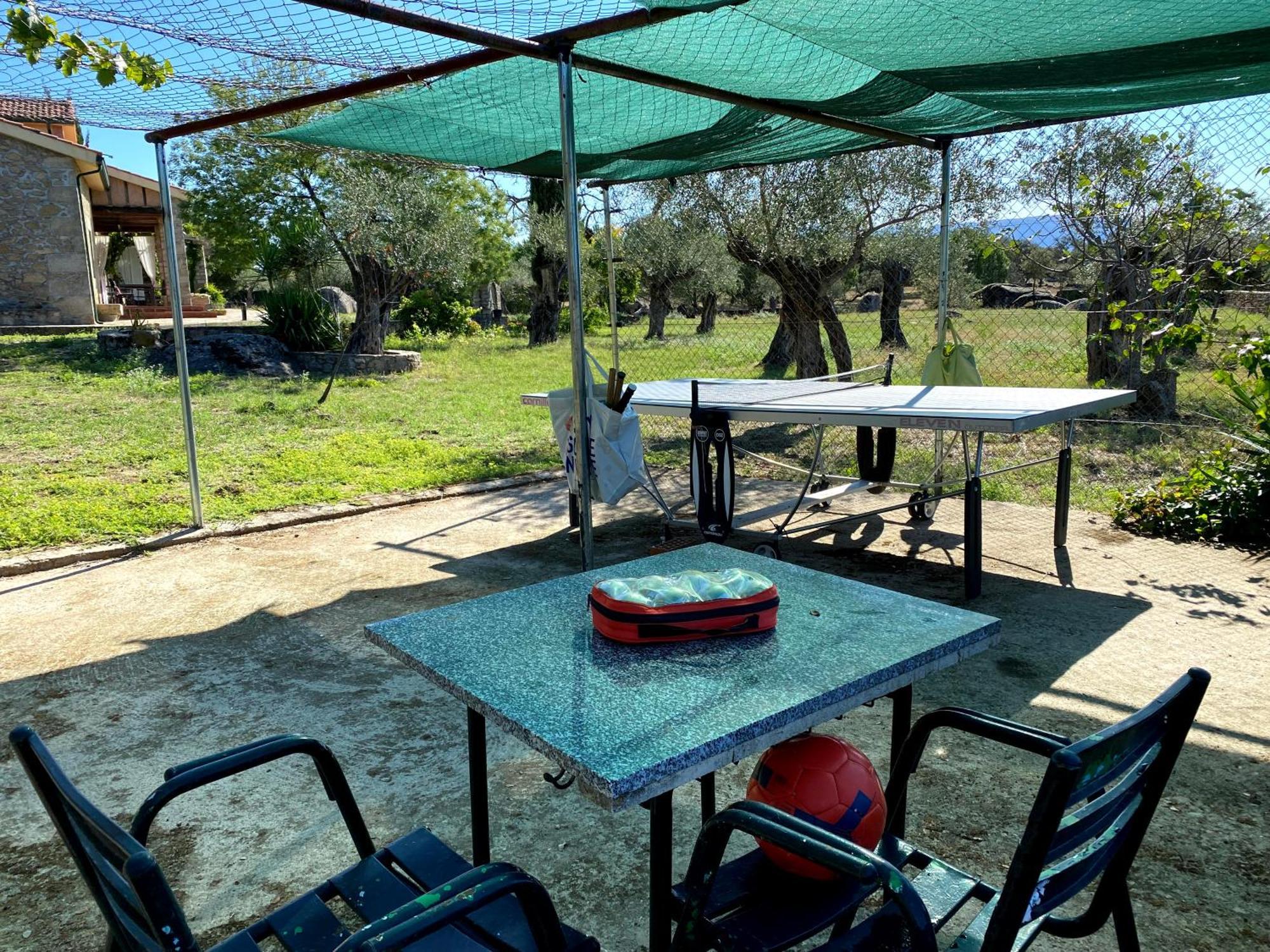 Lidenex Villa Guijo de Granadilla Екстериор снимка